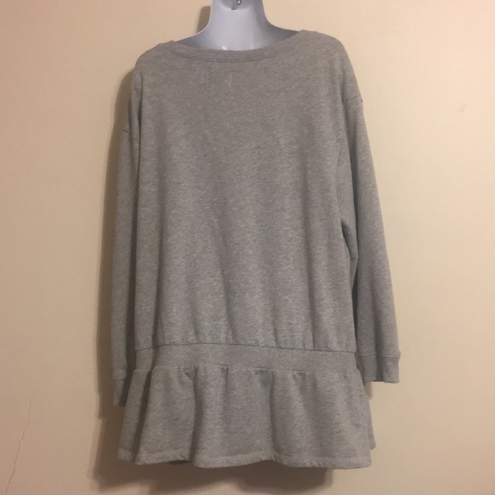 Sweatshirt - Picture 2 of 6